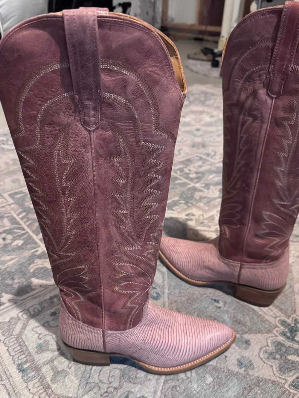 Tecovas Abby Pink Frost - Picture 5 of 6